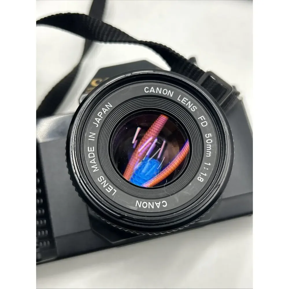 Canon T50 camera with CANON 50mm 1: 1.8 Lens MADE IN JAPAN TESTED WORKING